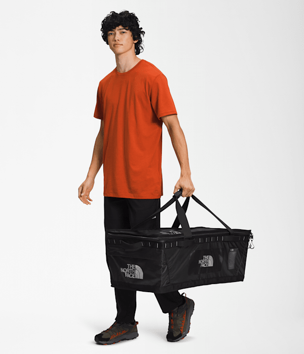 Base-Camp-Gear-BoxL-TNF-MODELBACK.png