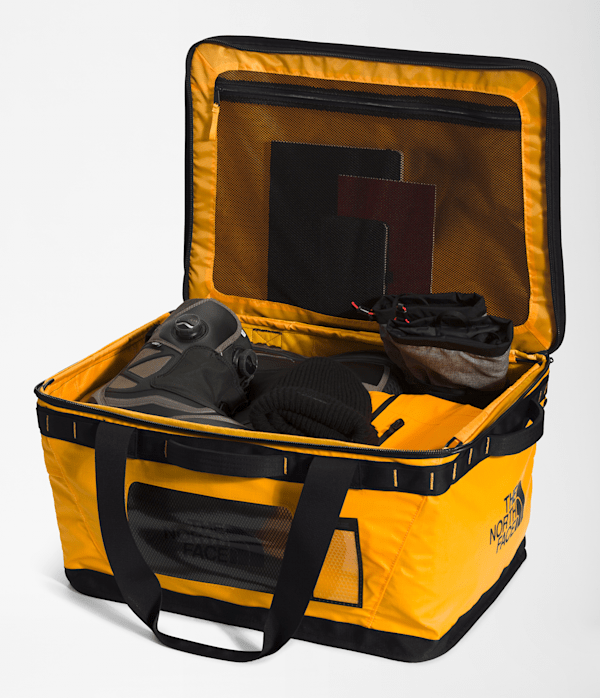 Base-Camp-Gear-BoxM-TNF-INT.png