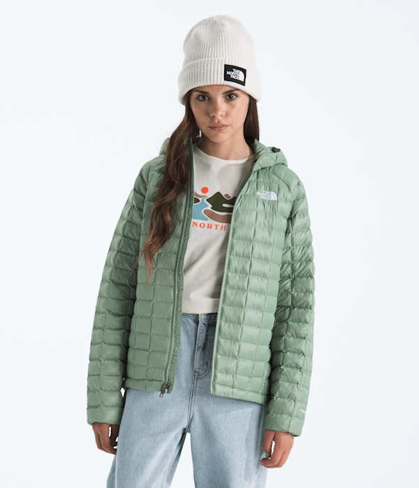 Boys-Girls-THERMOBALL-Hooded-Jacket-TNF-HERO3.png
