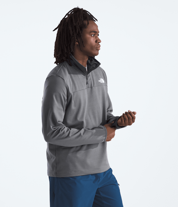 Mens-Cedar-Trail-Grid-Fleece-Zip-TNF-MODEL34.png