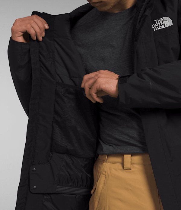 Mens-Freedom-Insulated-Jacket-TNF-INT.png