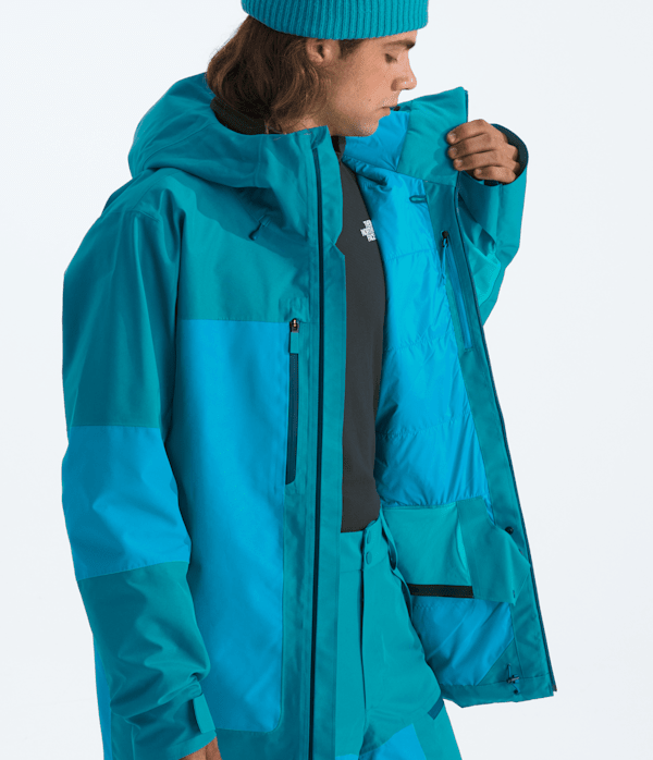 Mens-GORETEX-Dawnstrike-Insulated-Jacket-TNF-MODELINT.png