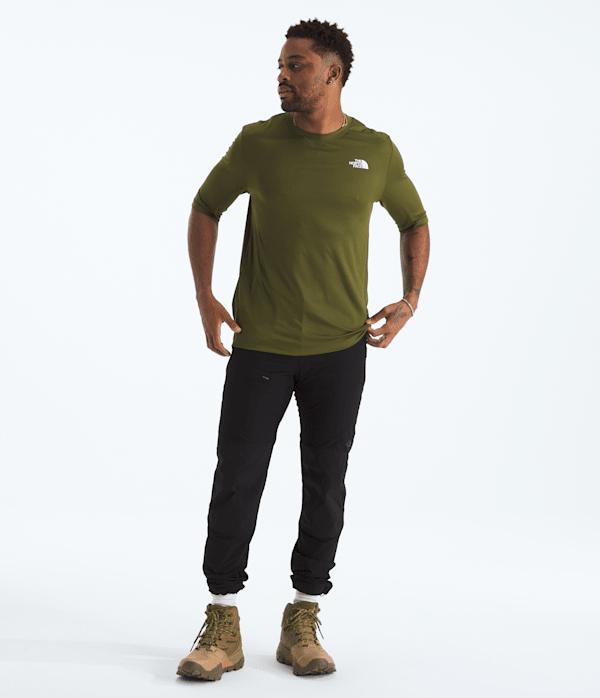 Mens-LIGHTRANGE-Packable-ShortSleeve-Tee-TNF-HERO2.png