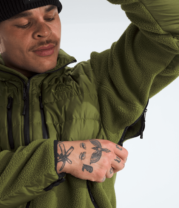 Mens-RMST-Denali-Tek-Hybrid-Jacket-TNF-MODELALT2.png