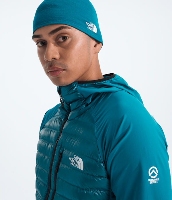 Mens-Summit-Series-Breithorn-LT-Hybrid-Hoodie-TNF-HERO2.png