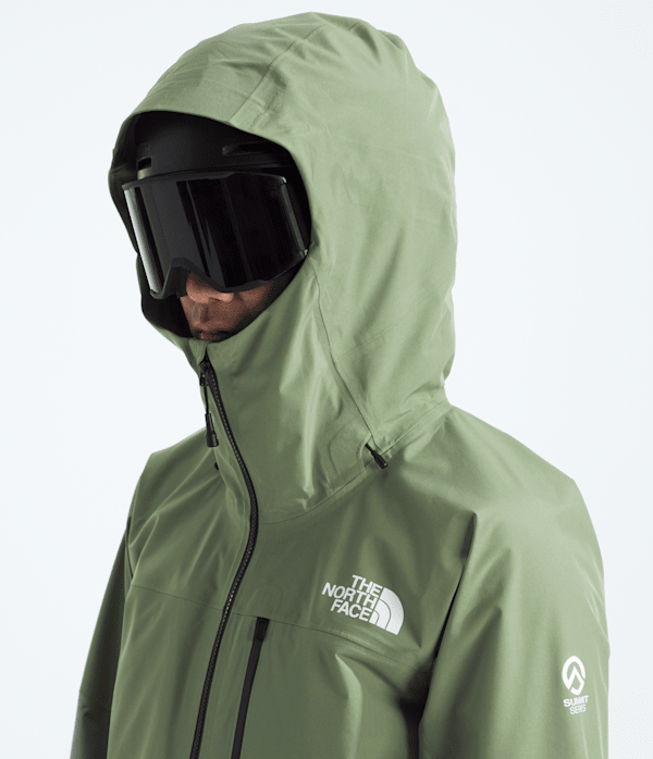 Mens-Summit-Series-Eastwall-GORETEX-Jacket-TNF-MODELHOOD2.png