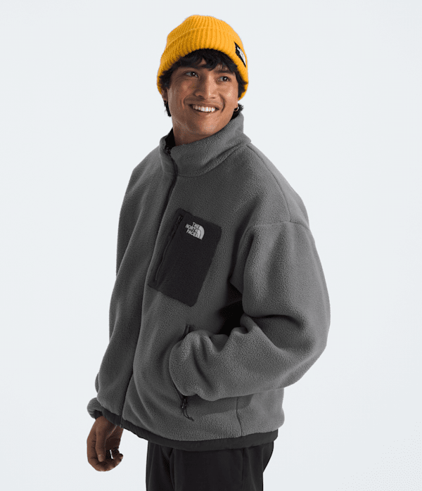 Mens-Yumiori-Reversible-Jacket-TNF-MODEL34.png