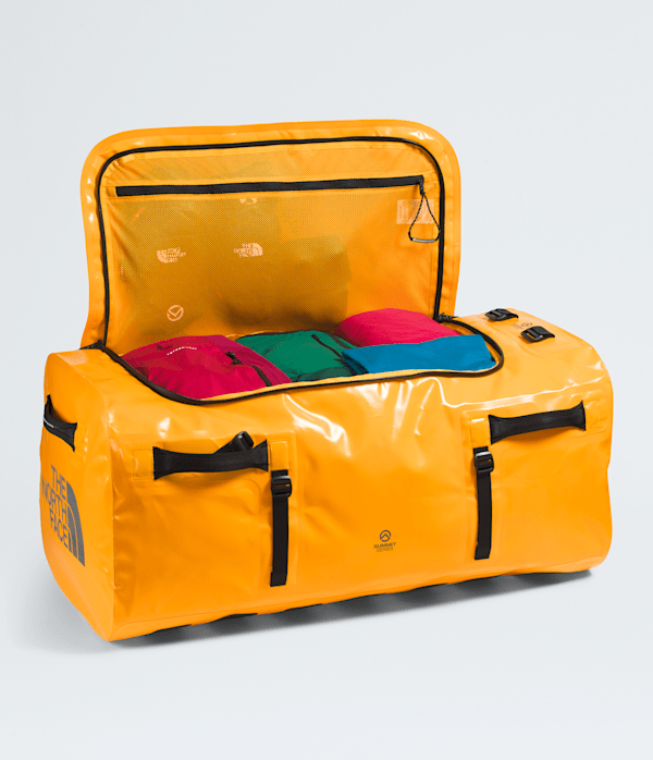 Summit-Series-Advanced-Mountain-Kit-140L-Duffel-TNF-INT.png