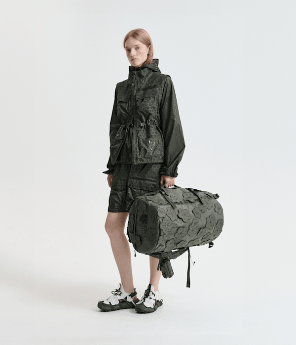 TNF-x-Cecilie-Bahnsen-Anna-Base-Camp-DuffelS-TNF-HERO.png