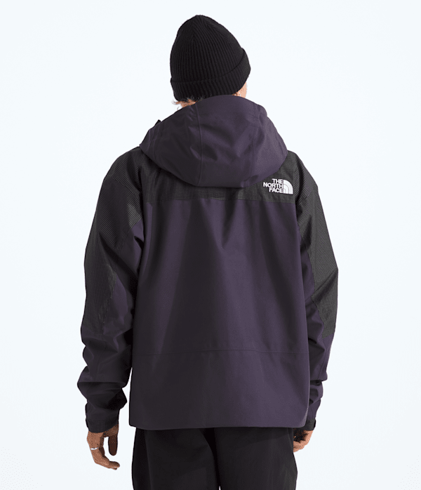 Unisex-HKe-Spectra-GORETEX-Mountain-Light-Jacket-TNF-BACK.png