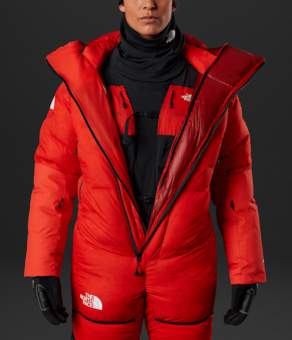Womens-Himalayan-Suit-TNF-MODELALT3.png