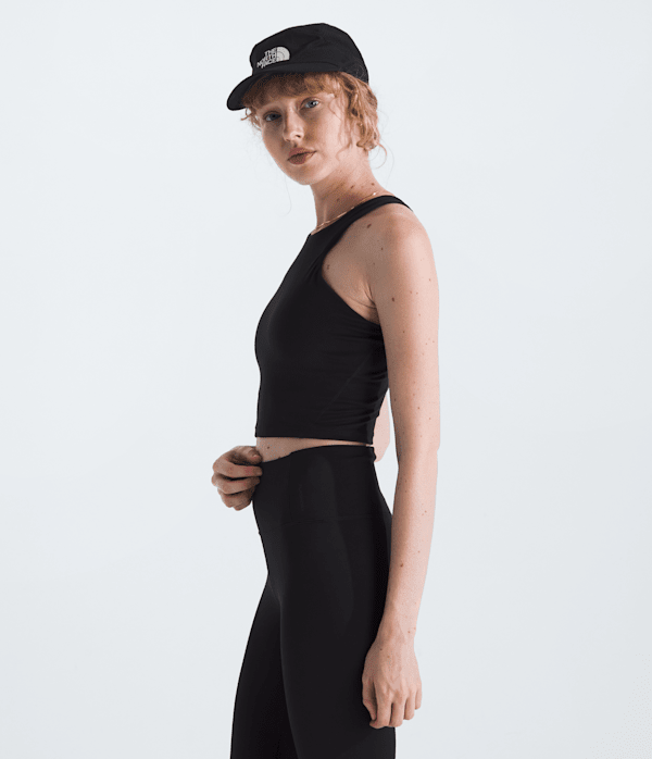 Womens-Refina-Longline-Bra-TNF-MODEL34.png