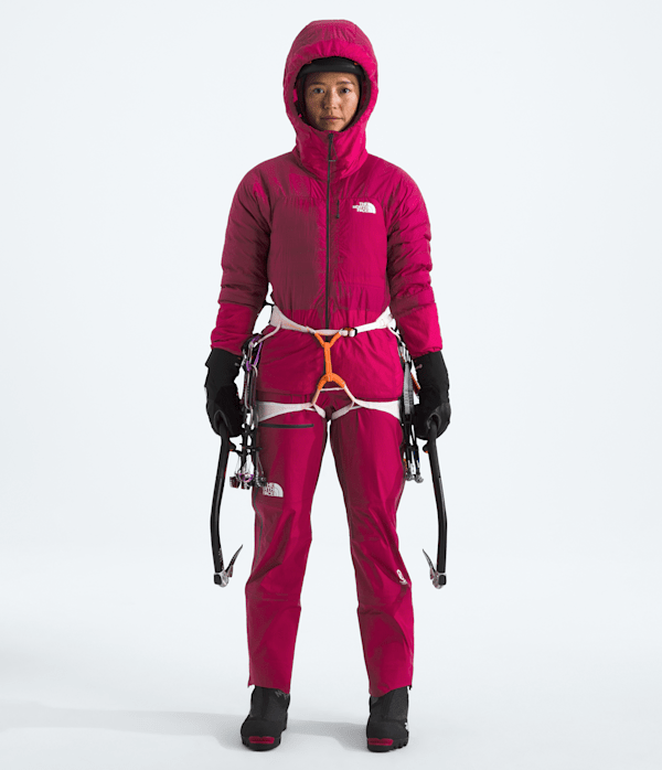 Womens-Summit-Series-5050-AMK-Hoodie-TNF-HERO2.png