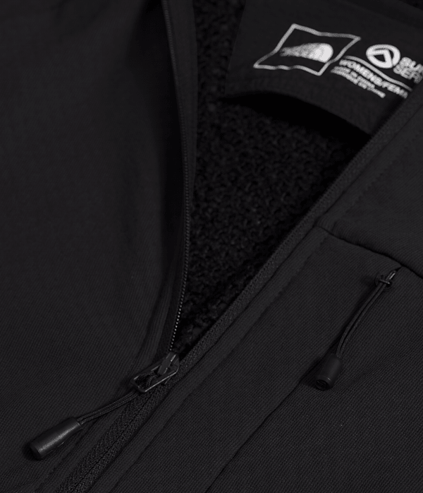 Womens-Summit-Series-FUTUREFLEECE-FullZip-Hoodie-TNF-DETAIL3.png