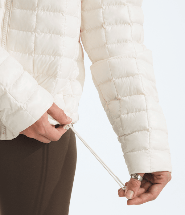 Womens-THERMOBALL-Hooded-Jacket-TNF-ALT1.png