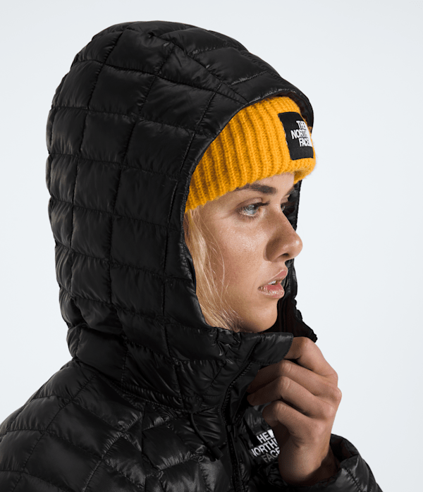 Womens-THERMOBALL-Hooded-Parka-TNF-MODELHOOD2.png