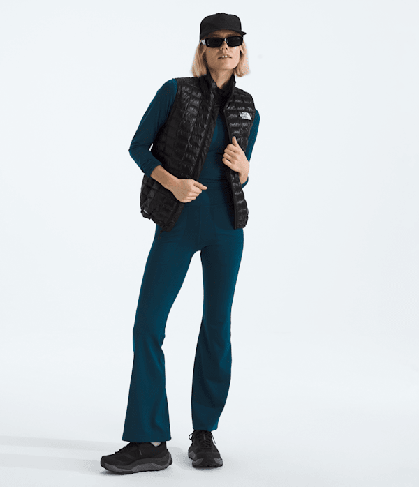 Womens-THERMOBALL-Vest-TNF-HERO2.png