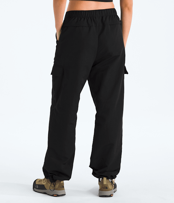 Womens-TNF-Easy-Wind-Cargo-Pants-TNF-BACK.png