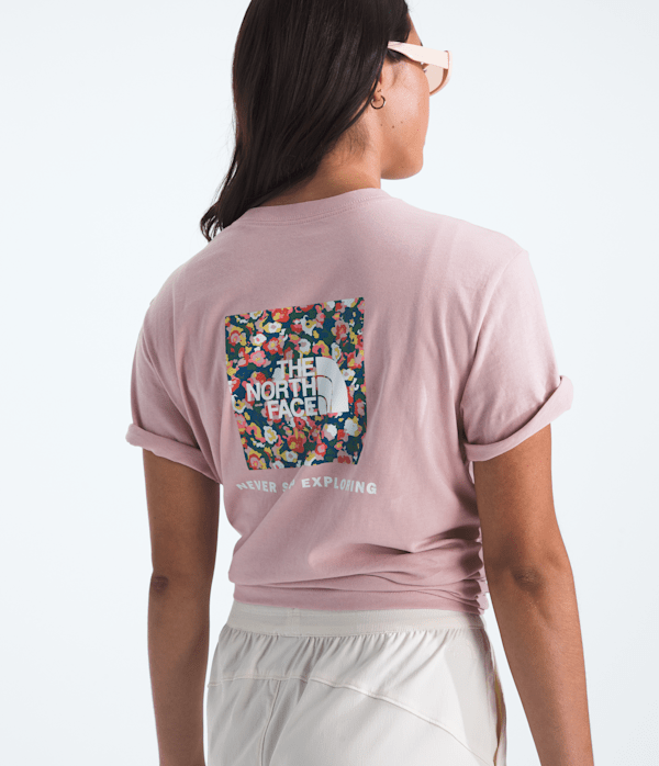 Womens-Wildflower-Relaxed-ShortSleeve-Tee-TNF-HERO2.png